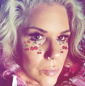 Meet your Posher, Sherry